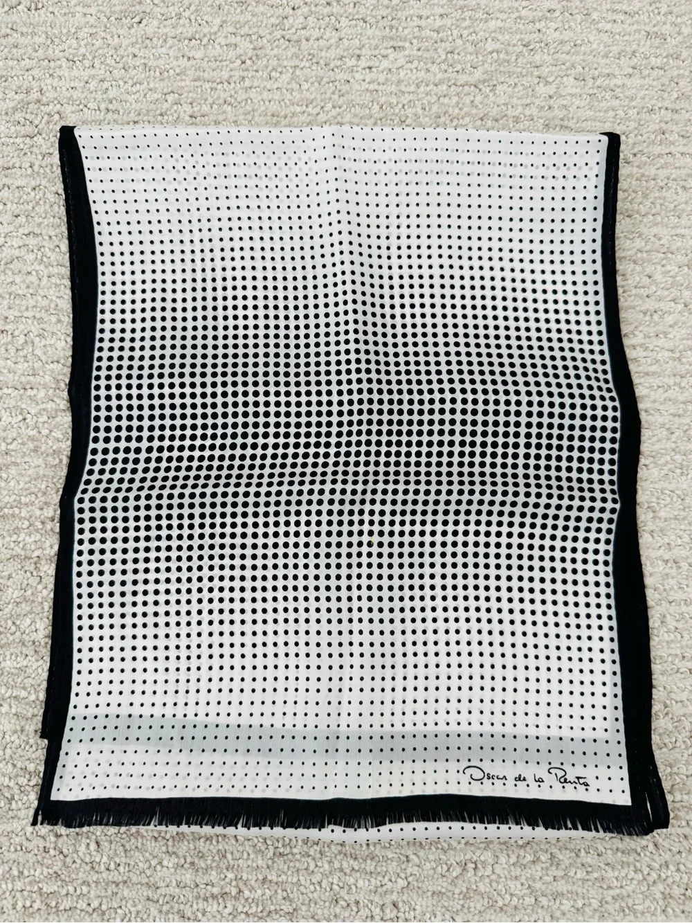 OSCAR DE LA RENTA 100% SILK SCARF 10x51”  WOMEN Black White Polka Dot